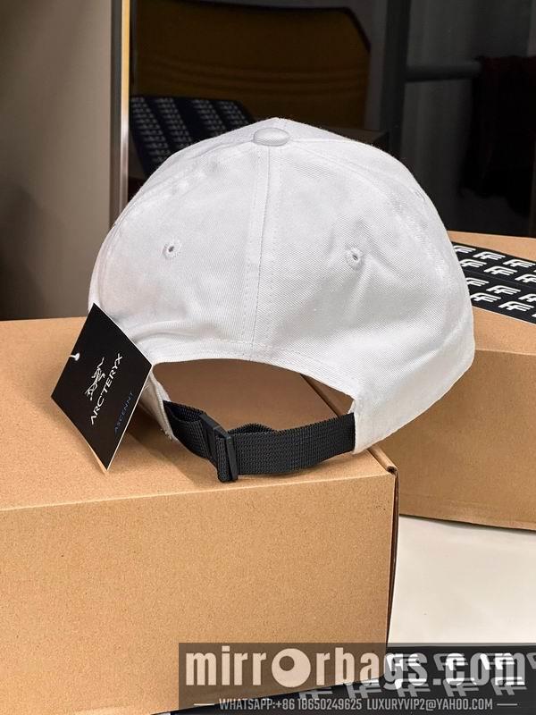 Arcteryx Hat dx06