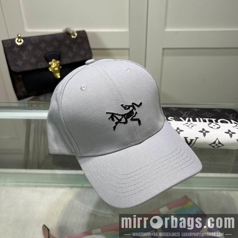 Arcteryx Hat dx13