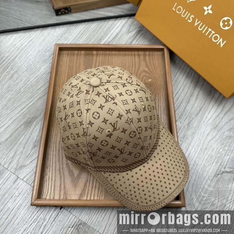 LV Hat dx106