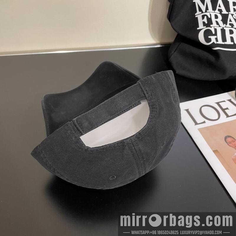 Diesel Hat 042701