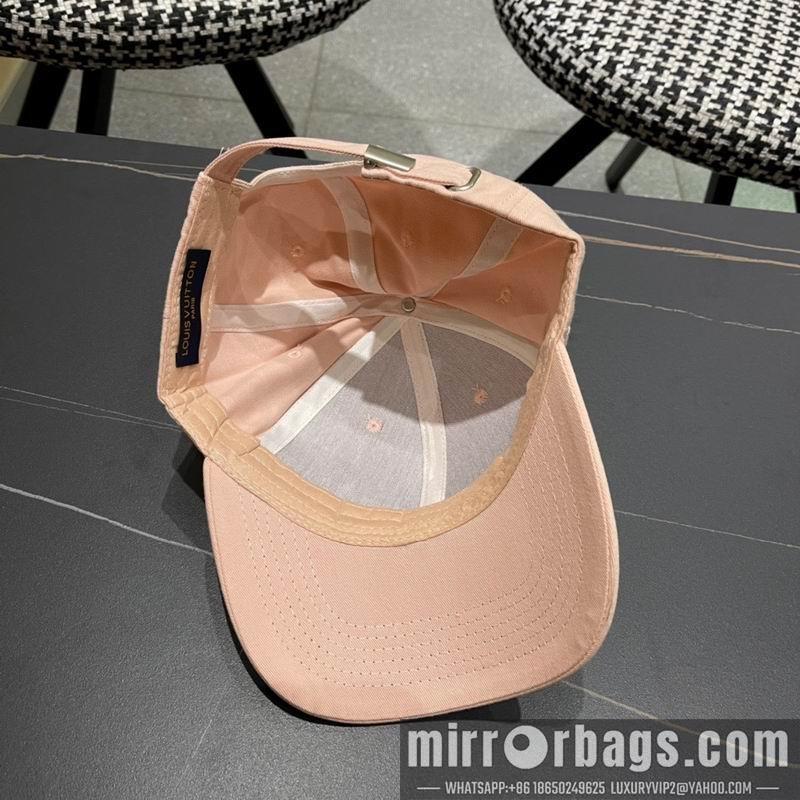 LV Hat 122803