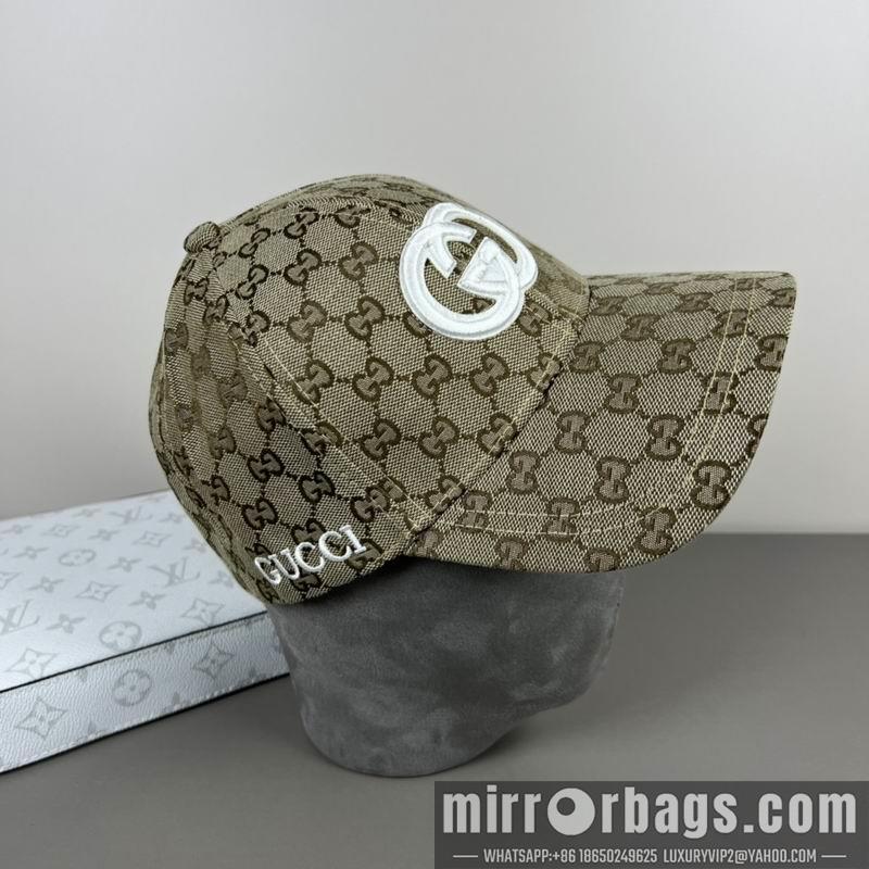 Gucci Hat dx38