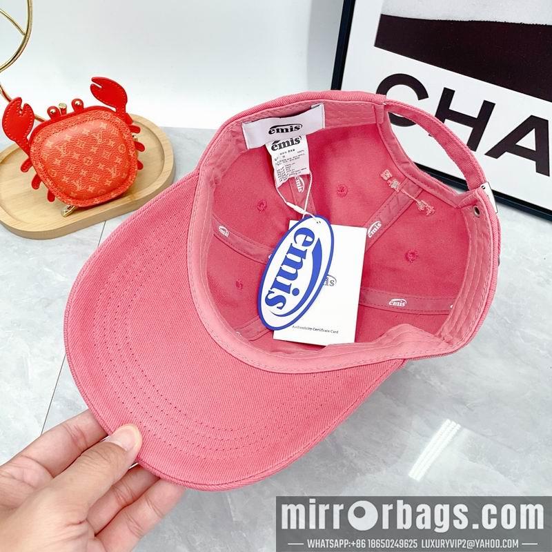 Emis Hat dx03