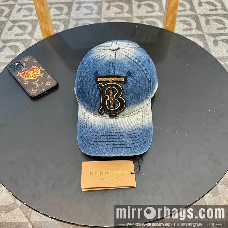 Burberry Hat 042802