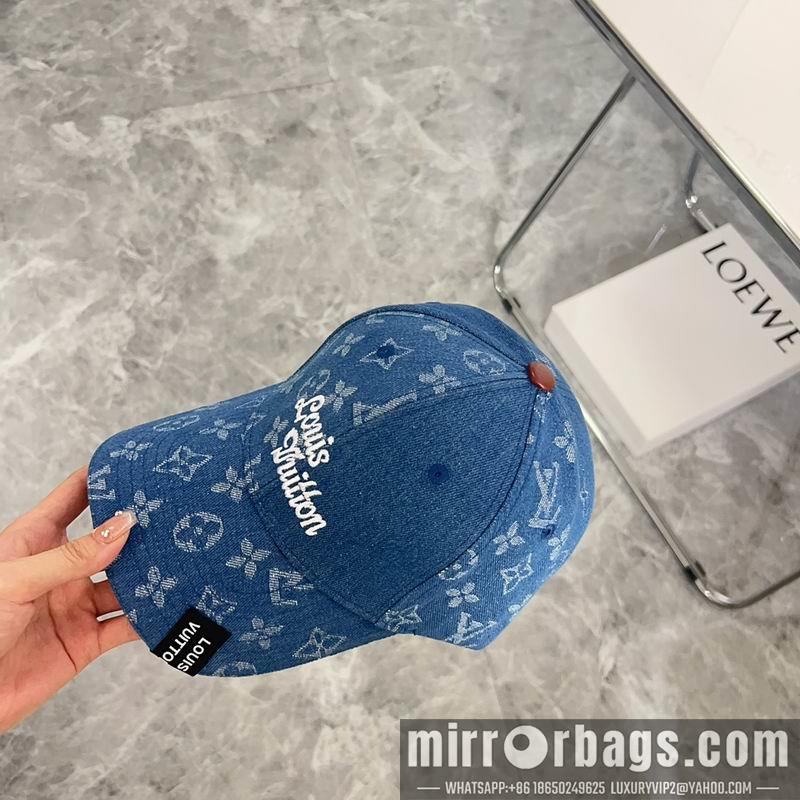 LV Hat 082606