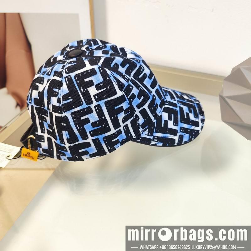 Fendi Hat dx80