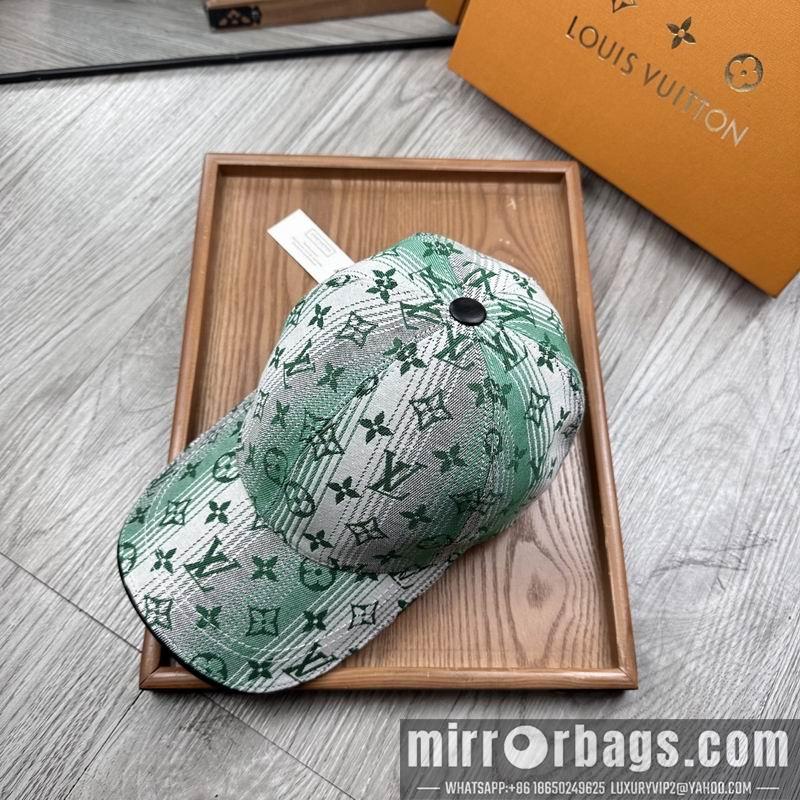 LV Hat dx145