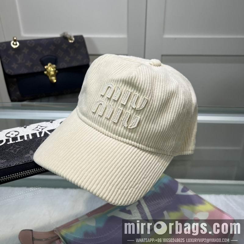 Miumiu Hat dx87