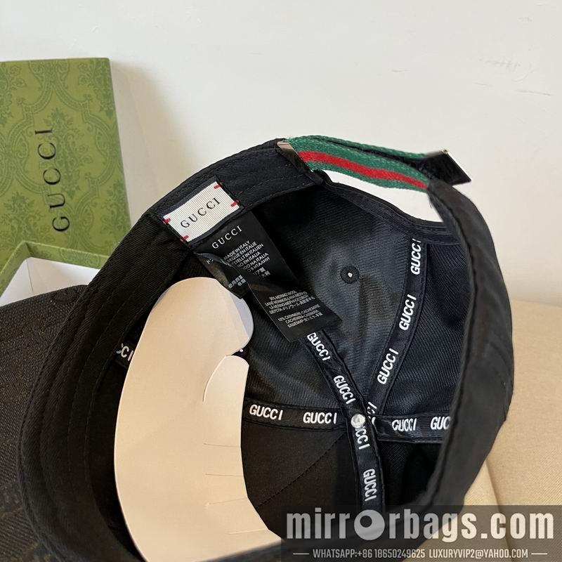 Gucci Hat dx30