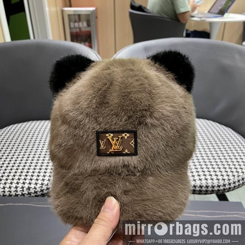 LV Hat 081004