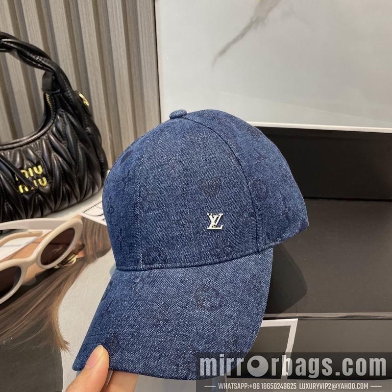 LV Hat dx70