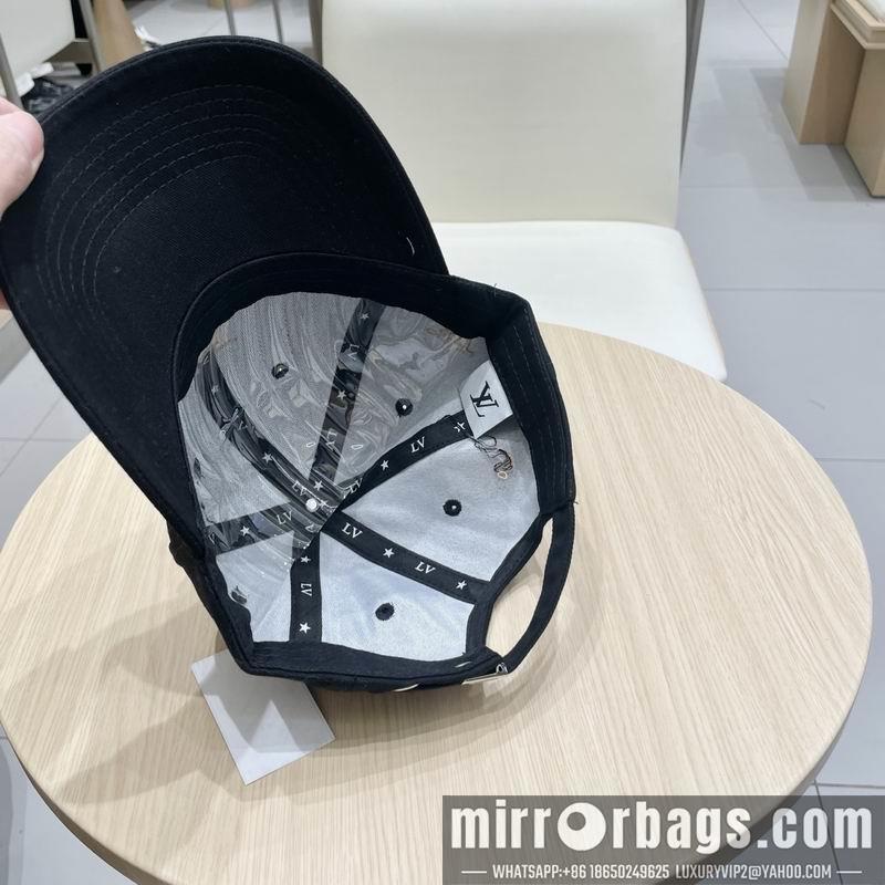 LV Hat 040207