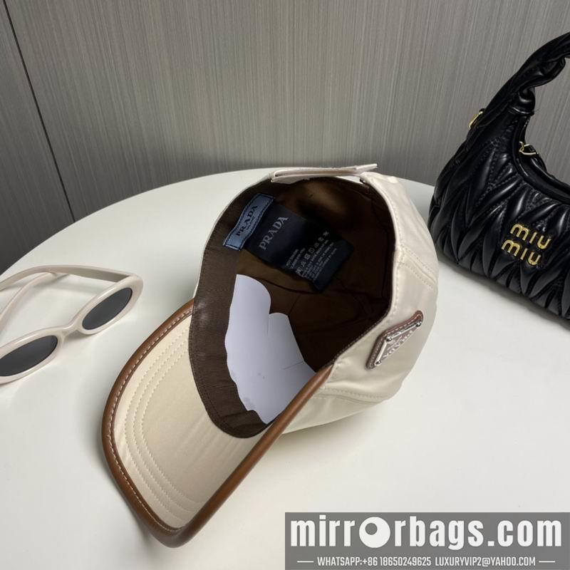 Prada Hat dx27