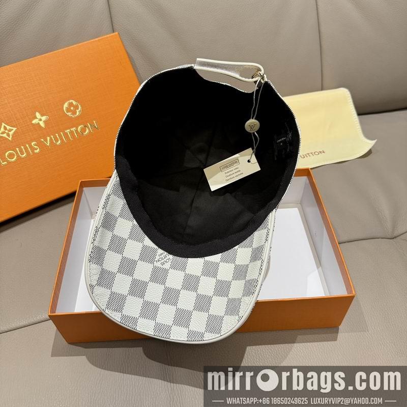 LV Hat 091403