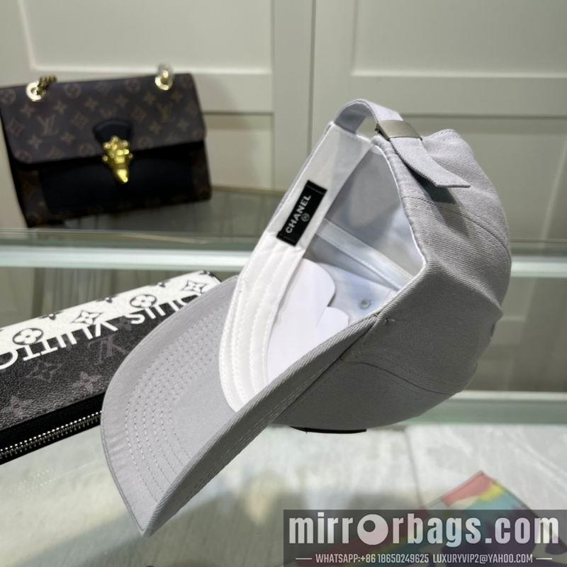 Chanel Hat dx09