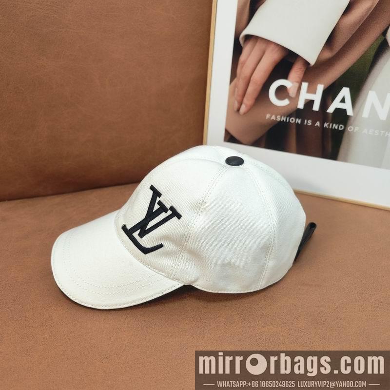 LV Hat dx82