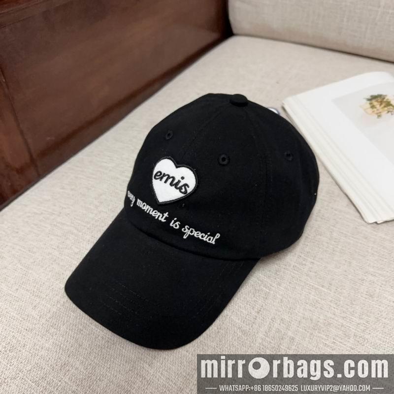 Emis Hat dx06