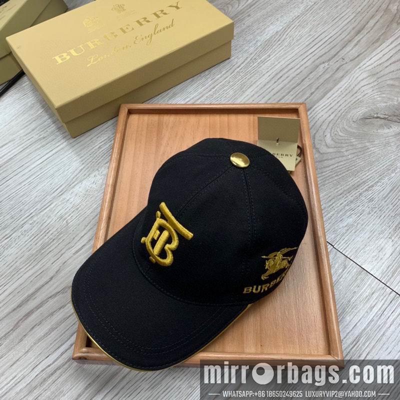 Burberry Hat31