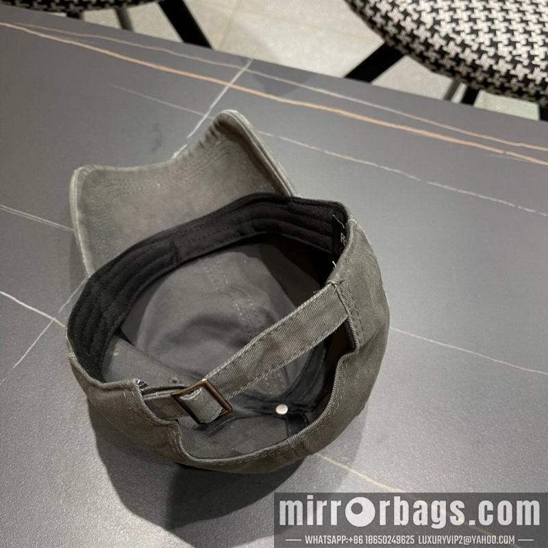 Fendi Hat 091401