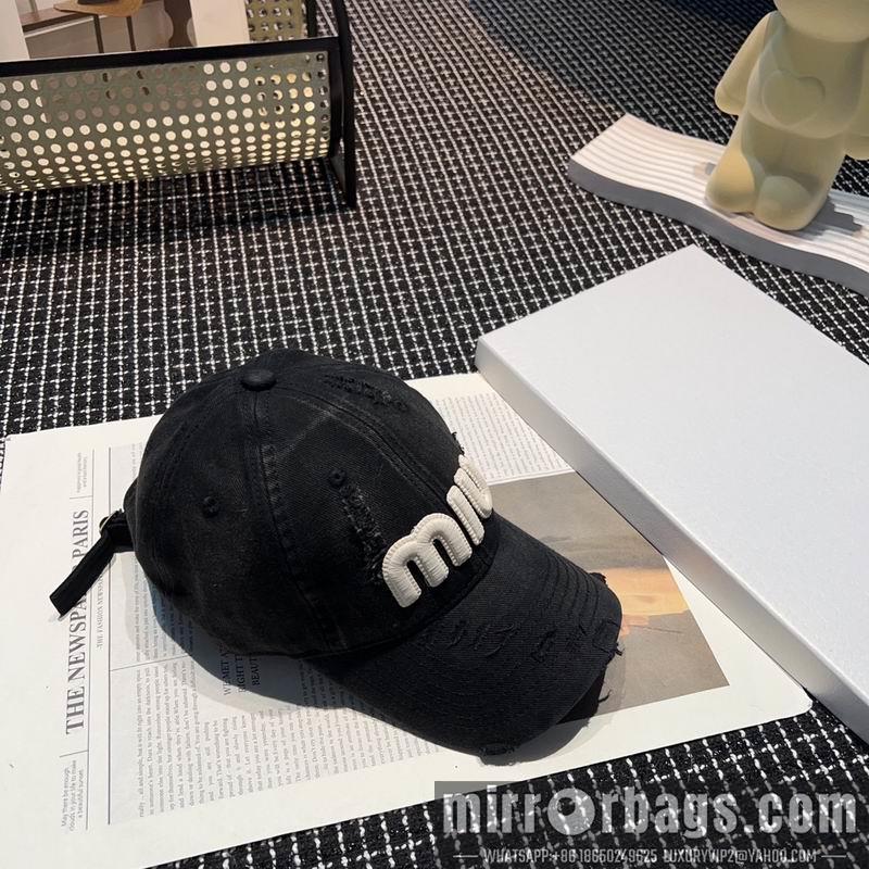 Miumiu Hat dx16