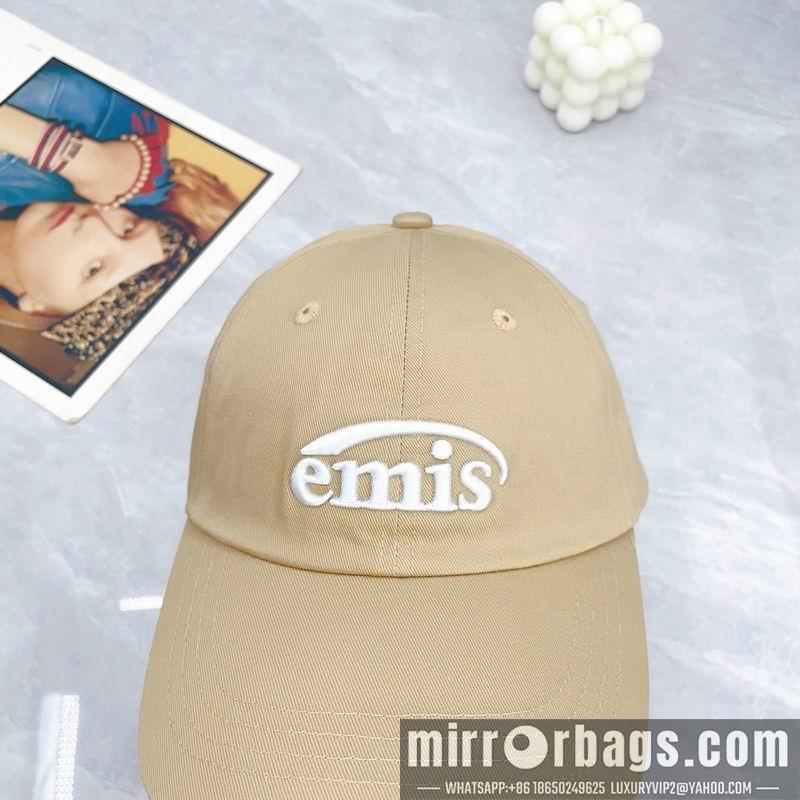 Emis Hat dx02