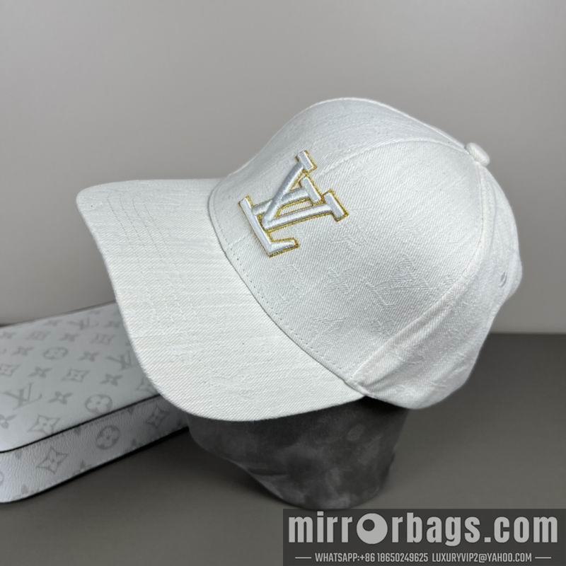 LV Hat dx61