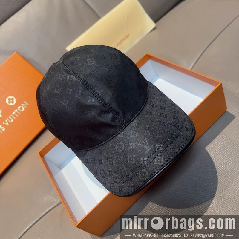 LV Hat dx164