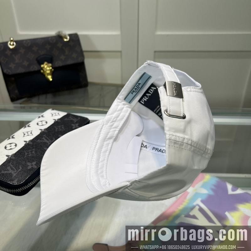 Prada Hat dx44