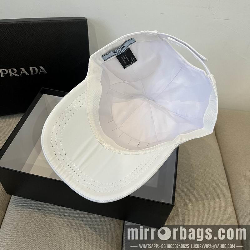 Prada Hat dx24