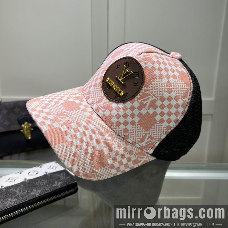 LV Hat dx42