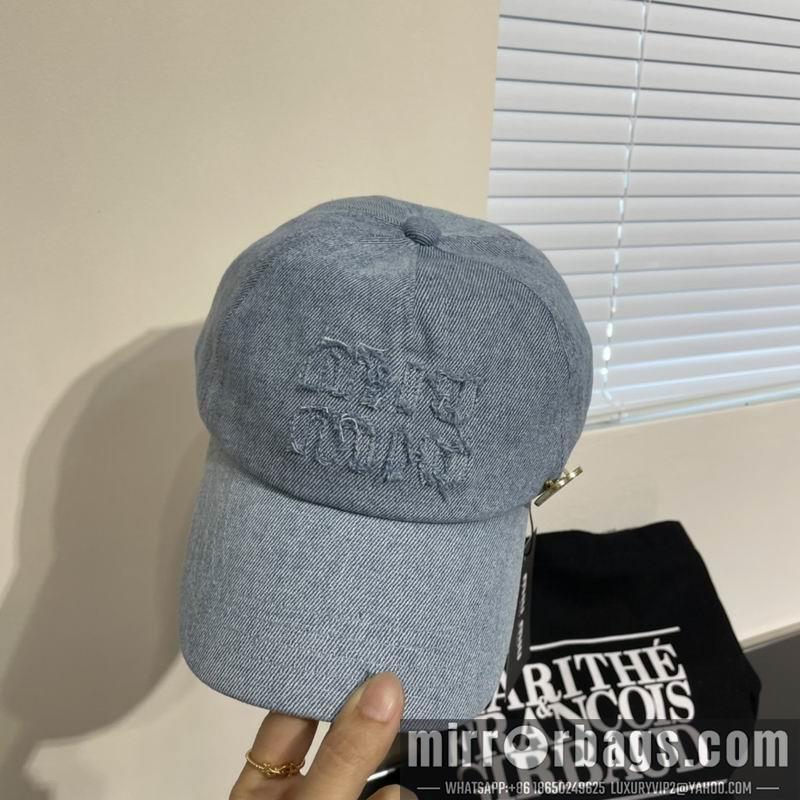 MiuMiu Hat 042702