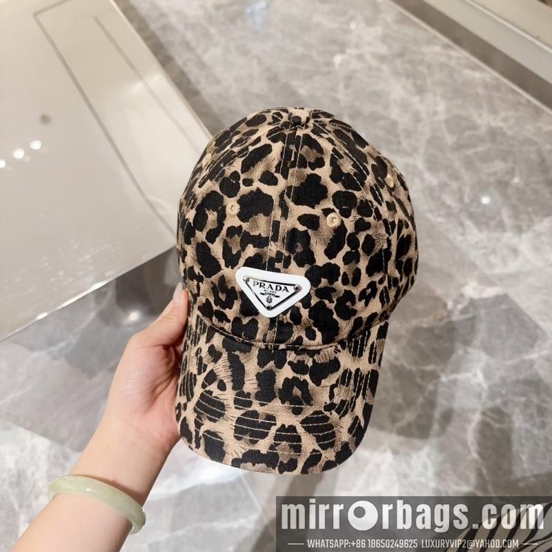 Prada Hat dx40
