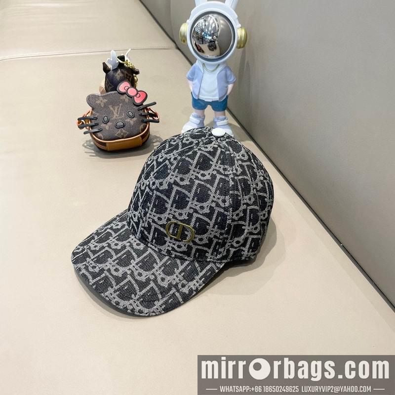 Dior Hat 081002