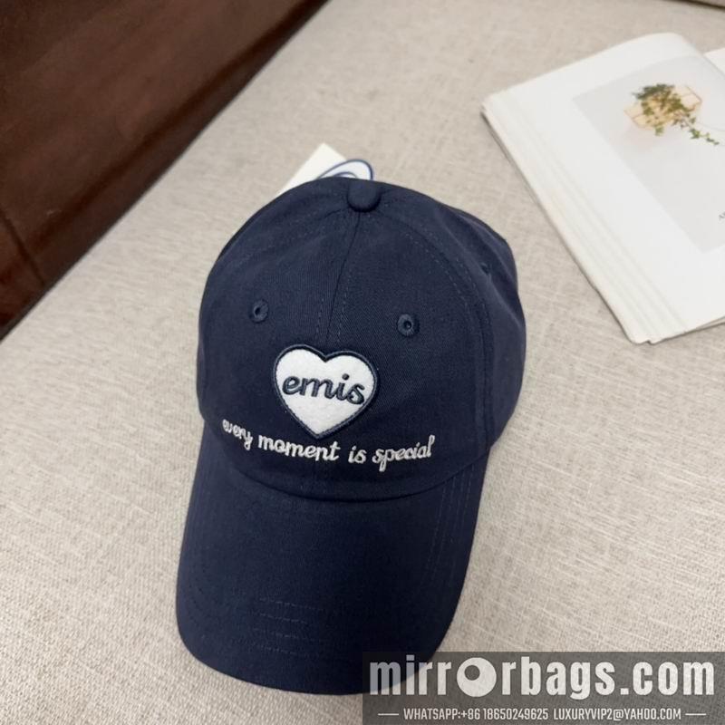 Emis Hat dx06