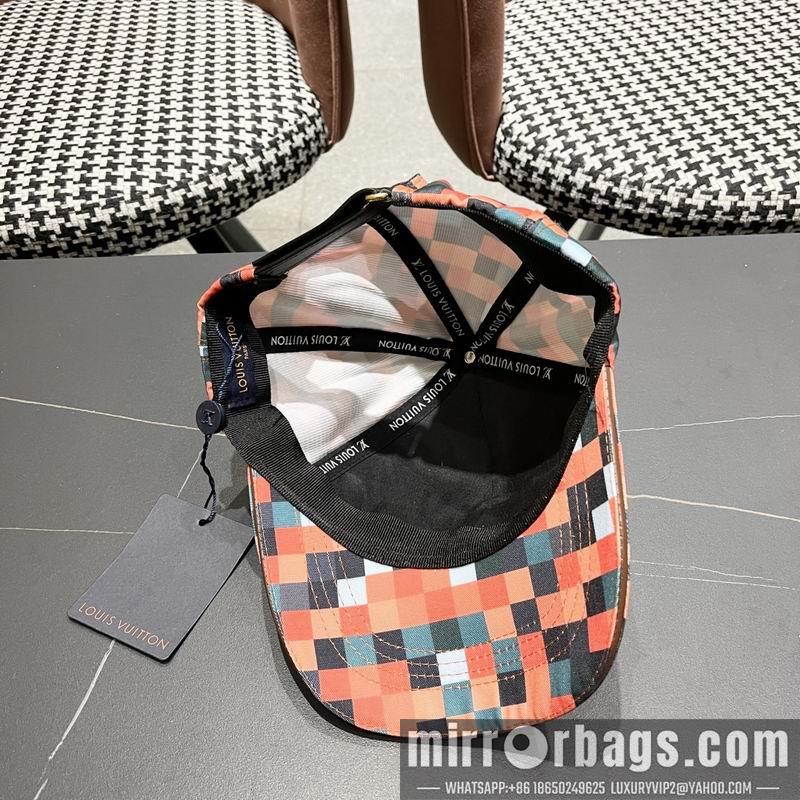 LV Hat 040205