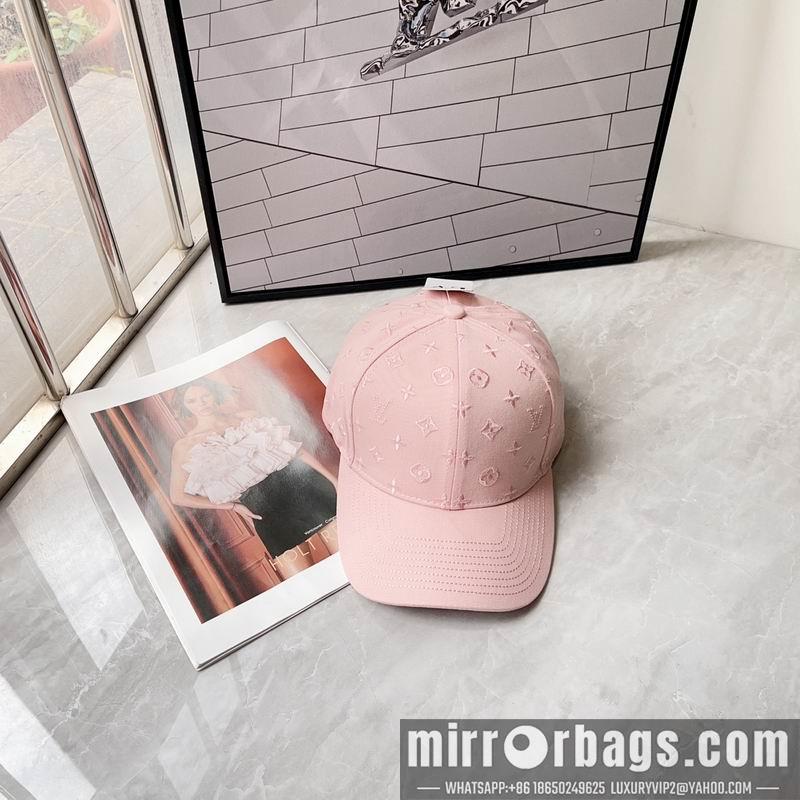 LV Hat 050703