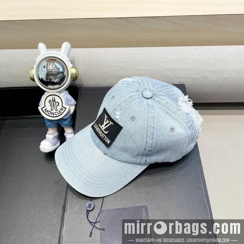 LV Hat 081402
