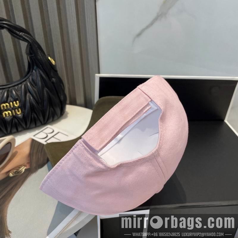 Miumiu Hat dx31