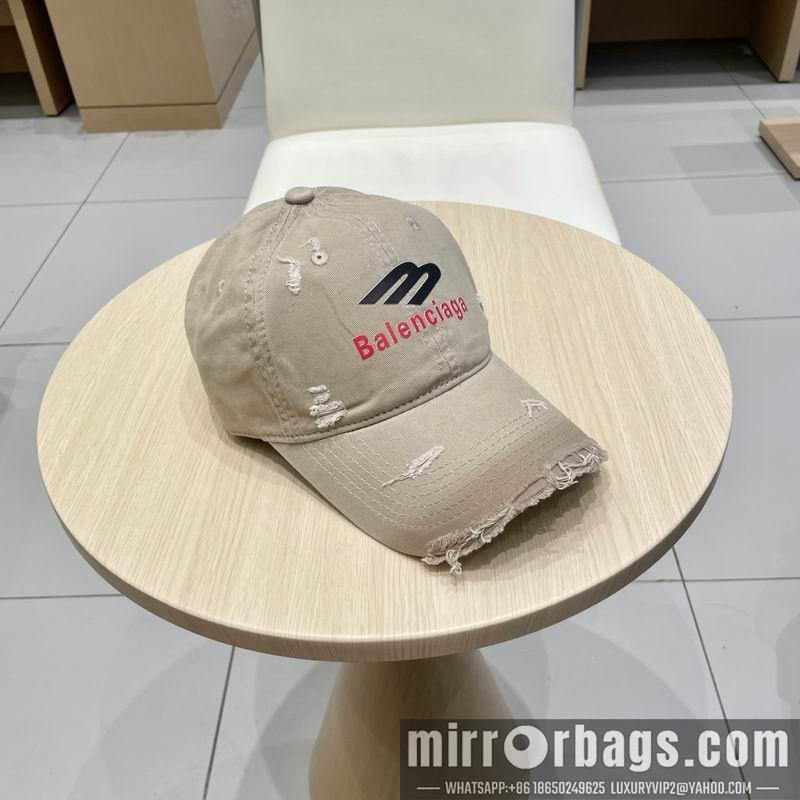 Balenciaga Hat 041402