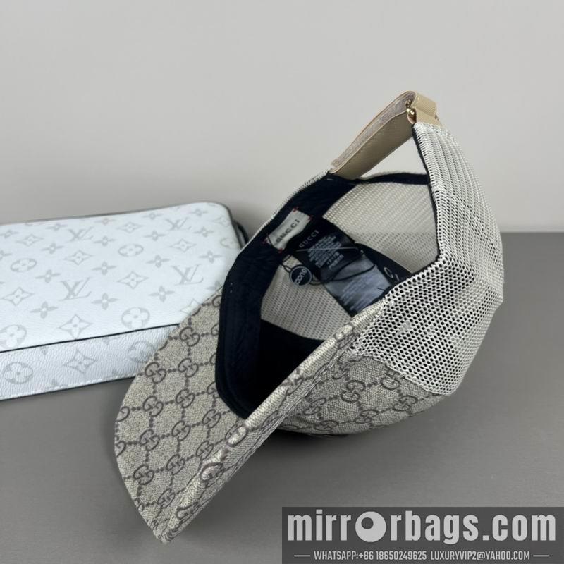 Gucci Hat dx13