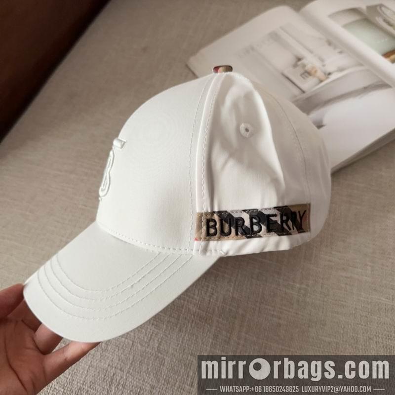 Burberry Hat dx06