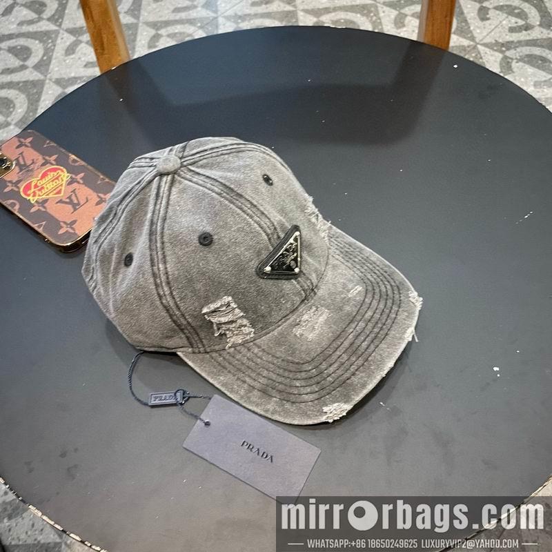 Prada Hat 030992