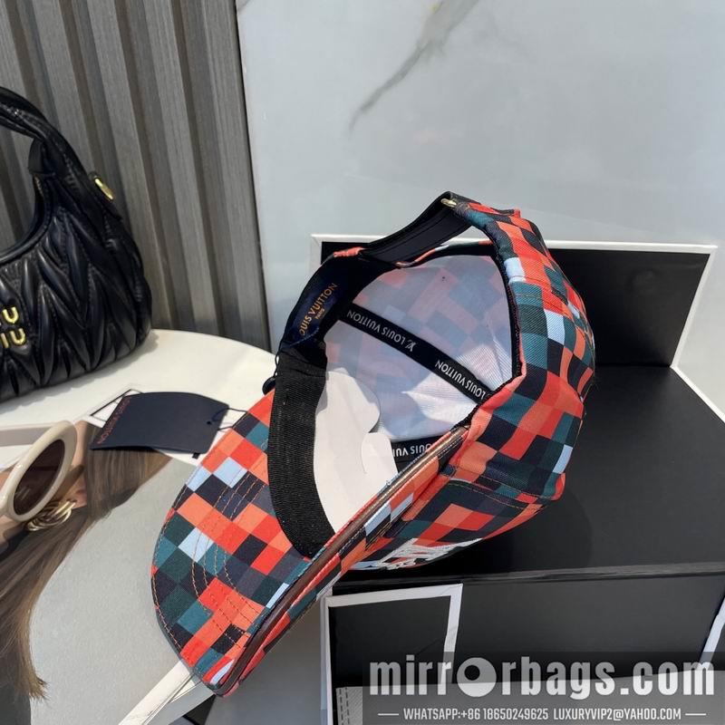 LV Hat 040203