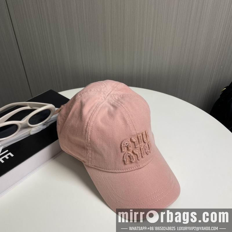 Miumiu Hat 072802