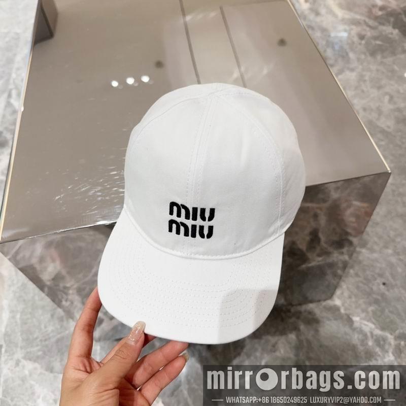 Miumiu Hat 050704
