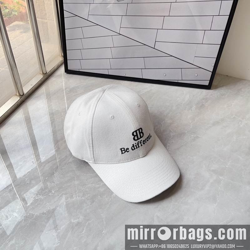 Balenciaga Hat 041703