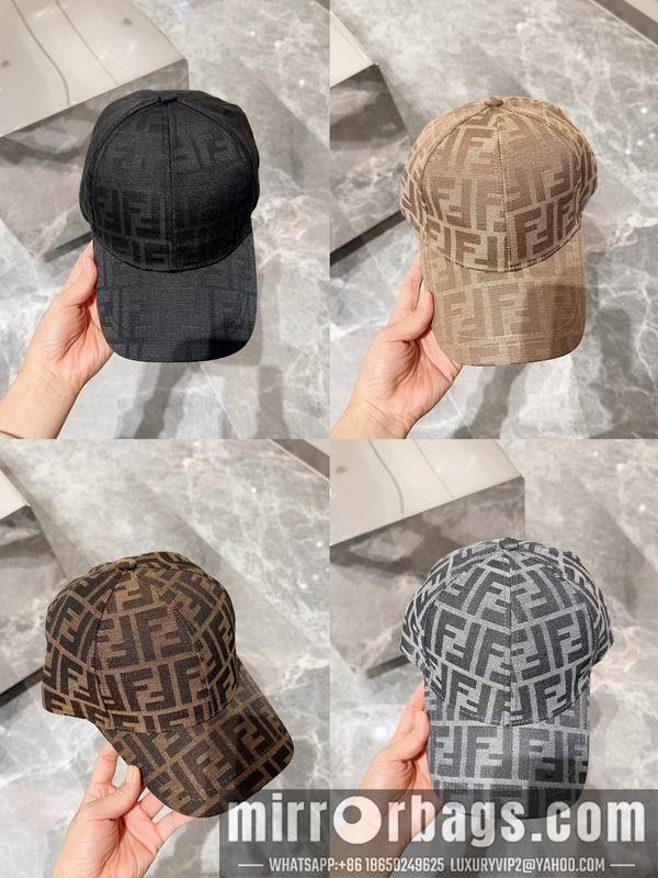 Fendi Hat dx28