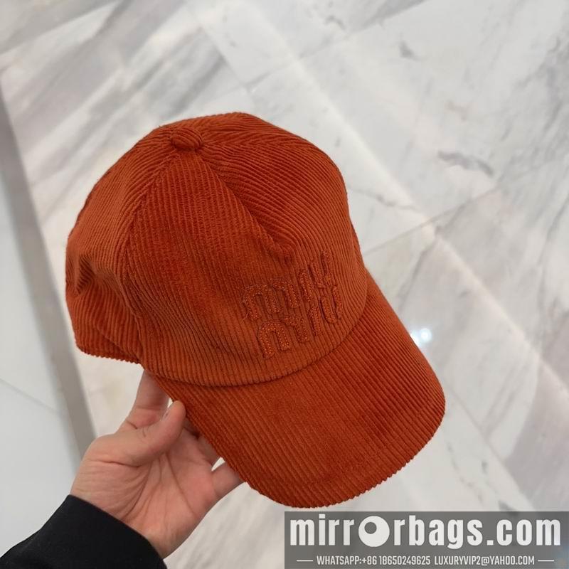 Miumiu Hat dx37
