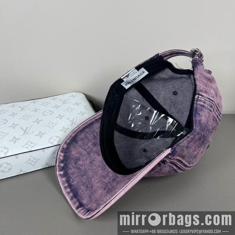 Balenciaga Hat dx29