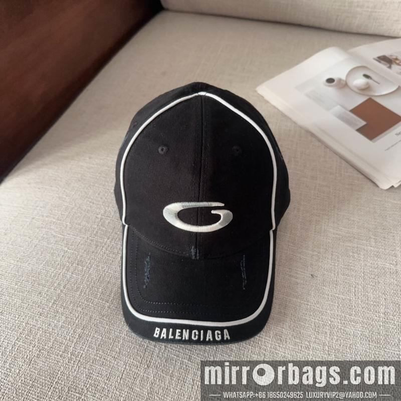 Balenciaga Hat dx24